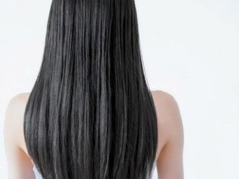 ブラッグヘアー(BRAG hair)の写真/“まっすぐすぎない”ナチュラルストレートで、柔らかい質感へ。