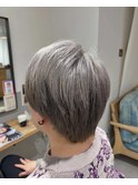 韓国ヘアレイヤーカットダブルハイライトカラー【Lapista池袋】