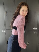 エミュ 伏見 国際センター(emu) ゆるウェーブ×ピンクブラウンでつくる愛されガーリースタイル