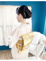 美容堂 王道シニオンヘア・メイクアップ 着物着付け