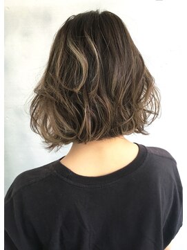 ラエティス(Laetus) デジタルパーマ×グレージュ３Ｄカラー×ボブ【Laetus】