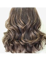 リズ オブ ヘアー(Lis of hair) ハイライトアッシュベージュ☆【大橋】@lis_oohashi