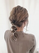 ネオリーブ チロル 横浜西口店(Neolive CiroL.)&nbsp;ヘアアレンジ トレンド紐アレンジ