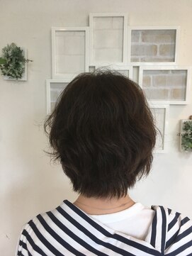 ヘアーアンドネイルフォレスト(Hair&Nail FOREST.) 軽い印象のマッシュボブパーマ