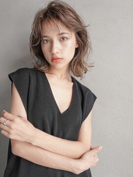 カンナ(Canna) ウルフボブ/フェザーバング/カーキグレージュ/髪質改善/20代30代