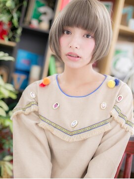 カバーヘア ブリス 北浦和(COVER HAIR bliss) 外国人風ホワイティアッシュ前下がりボブ北浦和10代20代30代!