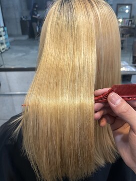 メーヴェ(Mowen) 南堀江 mowen Tetsu 艶髪 酸熱ストレート 髪質改善