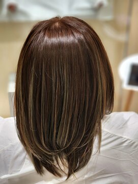 ラディウス ヘアー(Radius hair) ナチュラルストレート ウルトワTR使用