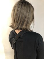 リバレッジ 白金(Leverage) シルバーベージュ外ハネボブ 30代40代50代【白金/目黒】 濱口