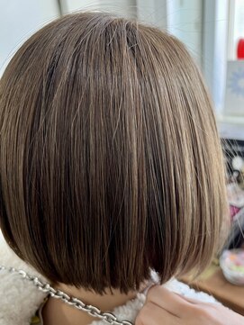 ロア(Loar) 髪質改善リトーノカラー　シルバーグレージュ