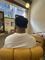 ウィード(WEED)&nbsp;ハードパートxスキンフェード