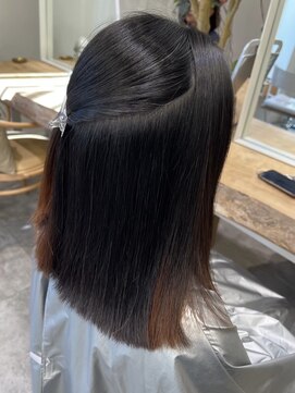 ノイ(noi) 髪質改善トリートメントミルクティーベージュカラーくびれヘア