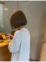 キコ(kico)&nbsp;ぷっつりボブ×柔らかいベージュ