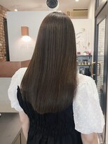 オーバーツー(over-two)&nbsp;グレージュカラー