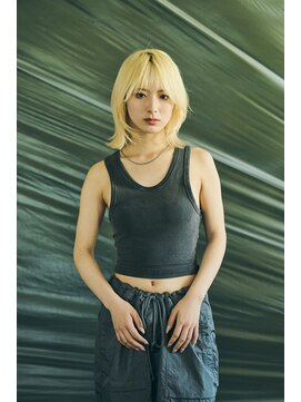 ノラキチジョウジ(NORA KICHIJOJI) ブロンドカラーミルクティーベージュボブレイヤーケアブリーチ