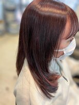 マニス(manis)&nbsp;ピンクブラウンストレートレイヤーカットミディ×インナーカラー