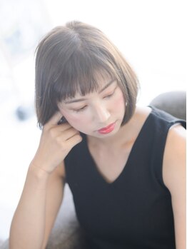 ベル(Belle)の写真/《髪質改善エステ・艶カラー》髪の芯からクセやうねりを抑え、理想のツヤ美髮に導く♪大人女性向けSALON