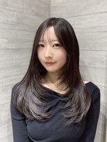 トゥルークリエイション 久喜(True Creation) 動きのあるハイレイヤー×艶オリーブグレージュ