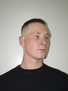メリケンバーバーショップ トーキョー(MERICAN BARBERSHOP TYO) メンズカットフェードボウズバーバースタイル