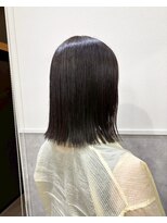 ロッカ(ROCCA)&nbsp;艶髪ミディアムボブ