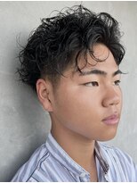 イラカ(elaka) 刈り上げ×ニュアンスパーマ