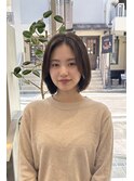 艶髪センターパートボブ