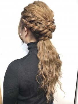 アンク クロス 関内店 ポニーテルー風アレンジ　【mifuyu】