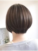 ショートボブ
