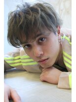 ブーケ(BOUQUET)&nbsp;イケメンアッシュカラーでオシャレ上級者 ブリーチしてから色味