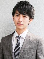 好感度アップ　ツーブロック　刈り上げ　ビジネスマン　スーツ