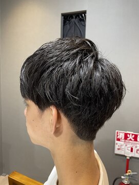 カーム(calm) 襟足耳周りスッキリマッシュショート