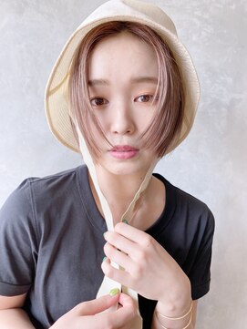 アイティーバイアルバム 藤沢店(IT by ALBUM) シャープレイヤーボブ_マッシュショートフェザーバング_28680