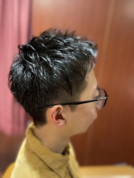 ヘアーモードキクチ 日本橋三越前店 【20代.30代に似合う髪型】日本橋三越前ビジネスヘアスタイル