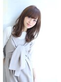 ネイビーカラーの大人かわいいブランジュ小顔くびれセミディ