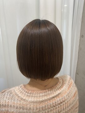 アキオドットヘアー(AKIO.hair) ショートヘアーの癖毛は最大の敵！必見髪質改善ストレート
