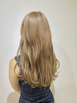 ラベスト バイ セロ 池袋メトロポリタン前(LOVEST by CERO) 赤みをおさえるハイライト×ベージュカラー