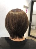 白髪染め明るめアッシュ大人ナチュラルレイヤー