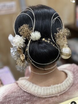 ヘアーエステ グランツエッセ(hair esthe GlanzEsse) シニヨン