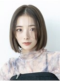 20代30代大人可愛いレイヤー切りっぱなしボブオリーブベージュ