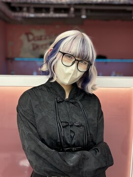 ダズリングディア(Dazzling Deer) ホワイトカラー/パープルインナー