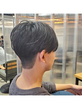 ボタニウムドットアン バイ アールサロン(BOTANIUM.An by Rr SALON) メンズ センターパート