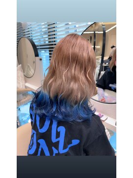 トイロ 渋谷(Toiro) ミルクティーブルーエンドカラー