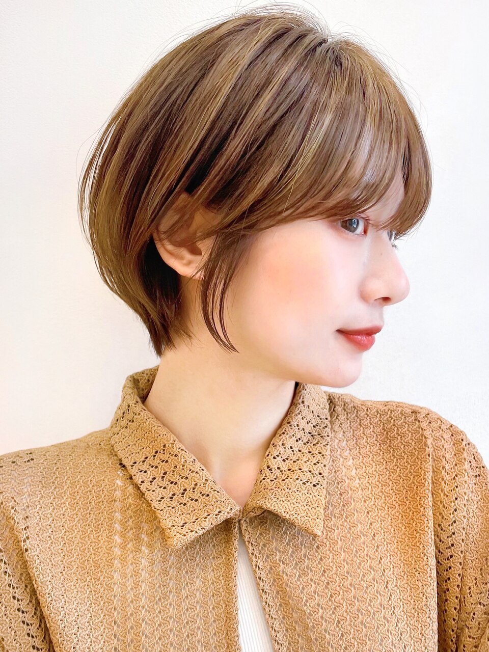 say.ショートボブひし形ショートオリーブグレーアッシュブロンド
