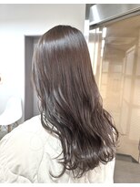 エイルミヤザキ(Ail Miyazaki)&nbsp;透け感ダークグレージュカラー