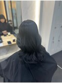 暗めグレージュ