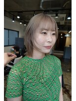 モクレン(mokuren.)&nbsp;ハイトーンベージュ