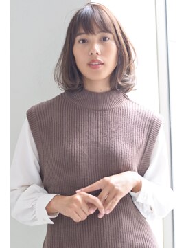 ジョエミバイアンアミ(joemi by Un ami) 《joemi 新宿∞》切りっぱなしボブ×ワンカールのふわロブ　近江