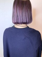 アッシュ系だけでなく、暖色系カラーも増えてきました☆ビビットなカラーからナチュラル系までご相談下さい