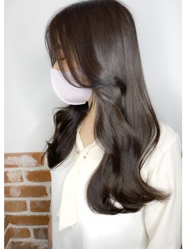 エニー 栄(Any) 顔まわりのレイヤーが色気を纏う×ヨシンモリ