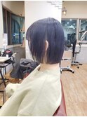 切りっぱなしボブ×ダークブルー☆